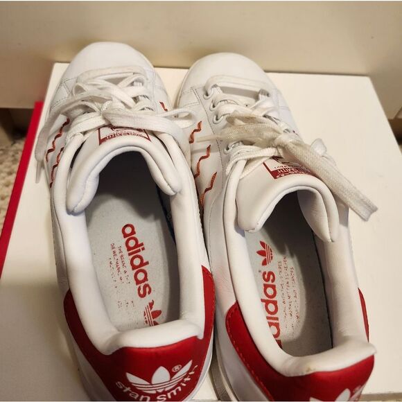 Adidas Stan Smith "Red Squiggly" White/Red Leather Sneakers Womans Sz.9 Ret.$150 - Picture 10 of 12
